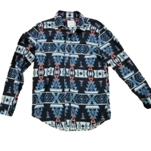 American Eagle Outfitters Other - AMERICAN EAGLE HERITAGE FLANNEL SHIRT -SOUTHWESTERN PATTERN - LIKE NEW